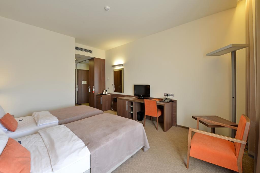 Hotel Budweis Dış mekan fotoğraf
